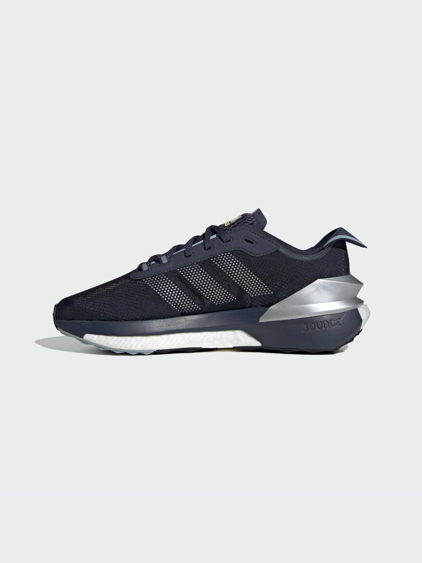 Кроссовки Adidas AVRYN модель IG2352-KZ Фото
