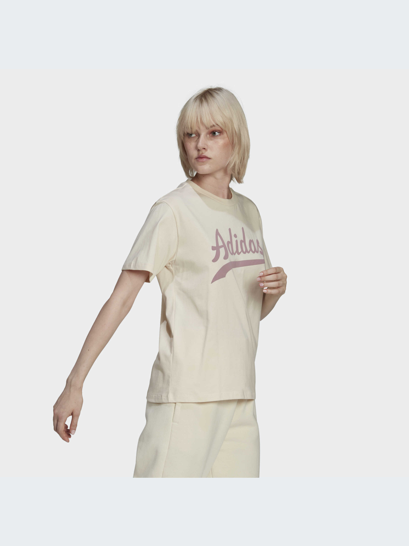 Спортивная одежда Adidas Graphics модель HD9777-KZ Фото