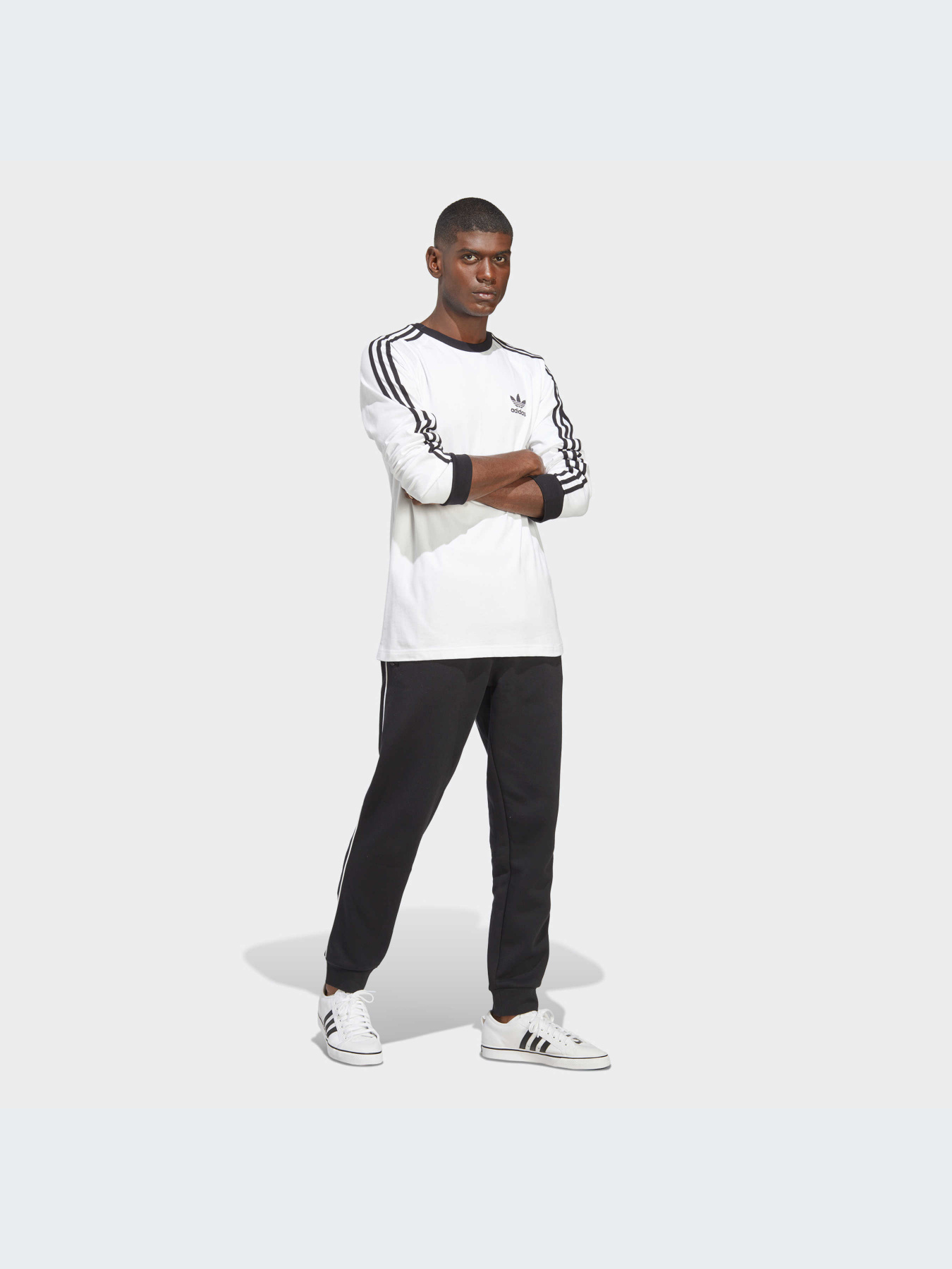 Худи и свитшоты Adidas Adicolor модель IA4879-KZ Фото