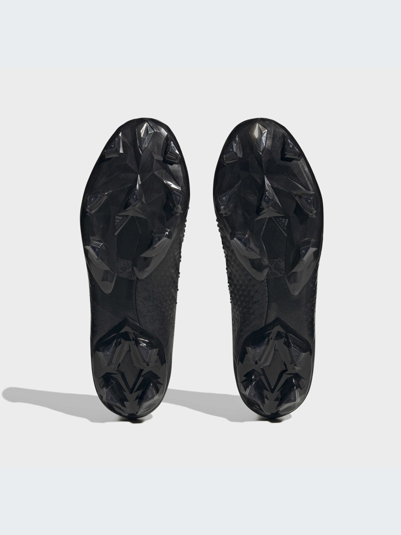 Кроссовки Adidas Predator модель GW4571-KZ Фото