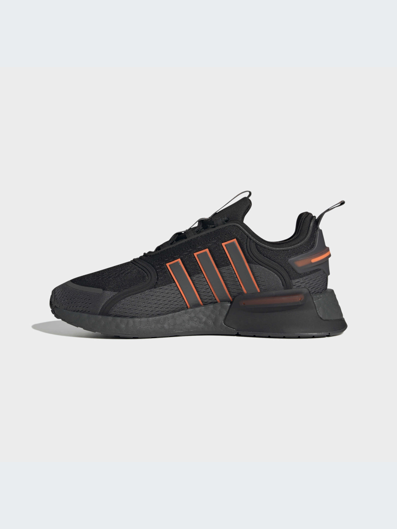 Кроссовки Adidas NMD модель FZ6497-KZ Фото