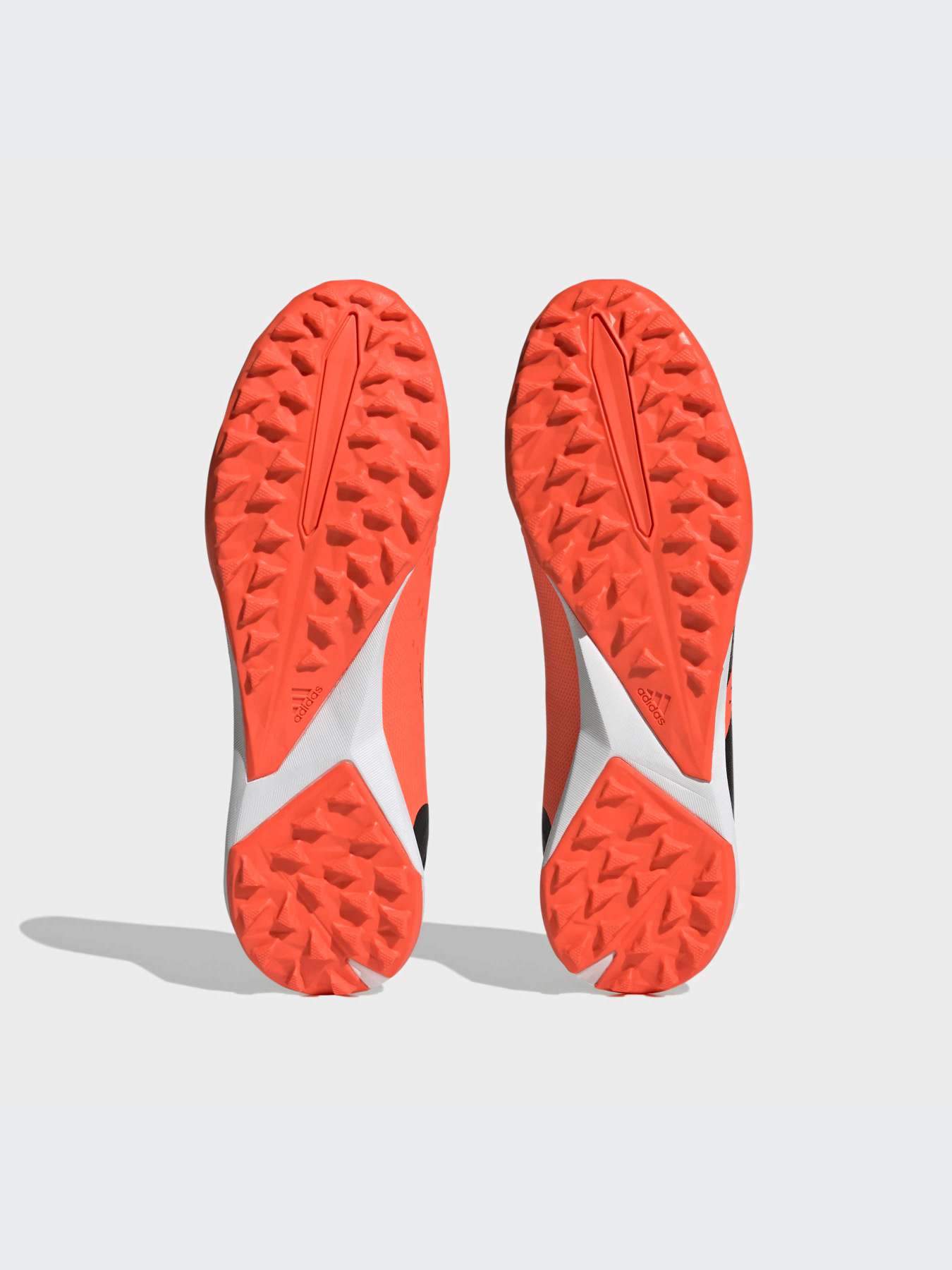 Кроссовки Adidas Predator модель GW4641-KZ Фото
