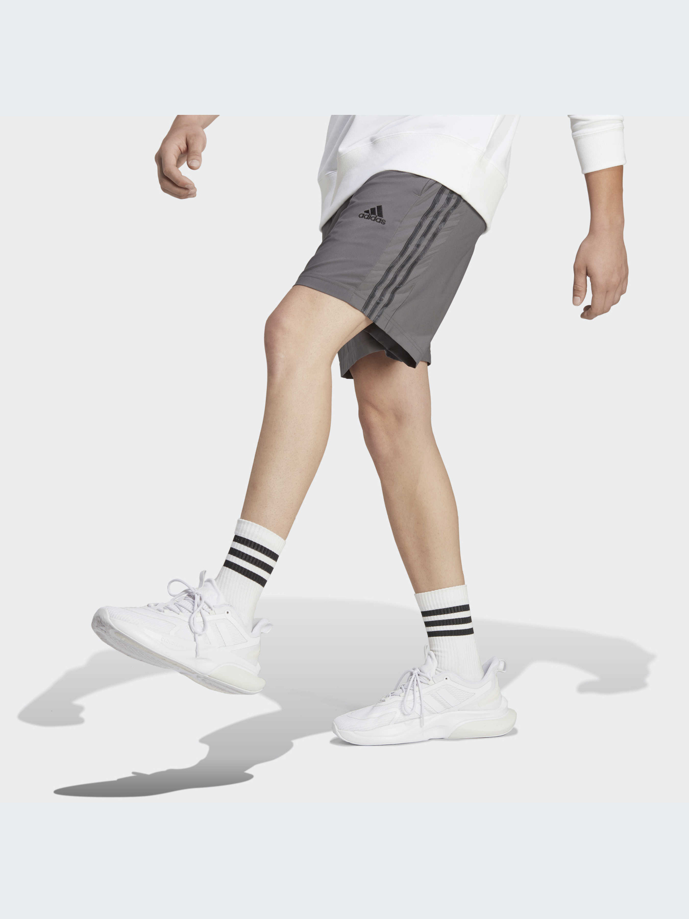 Шорты Adidas модель IC1494-KZ Фото