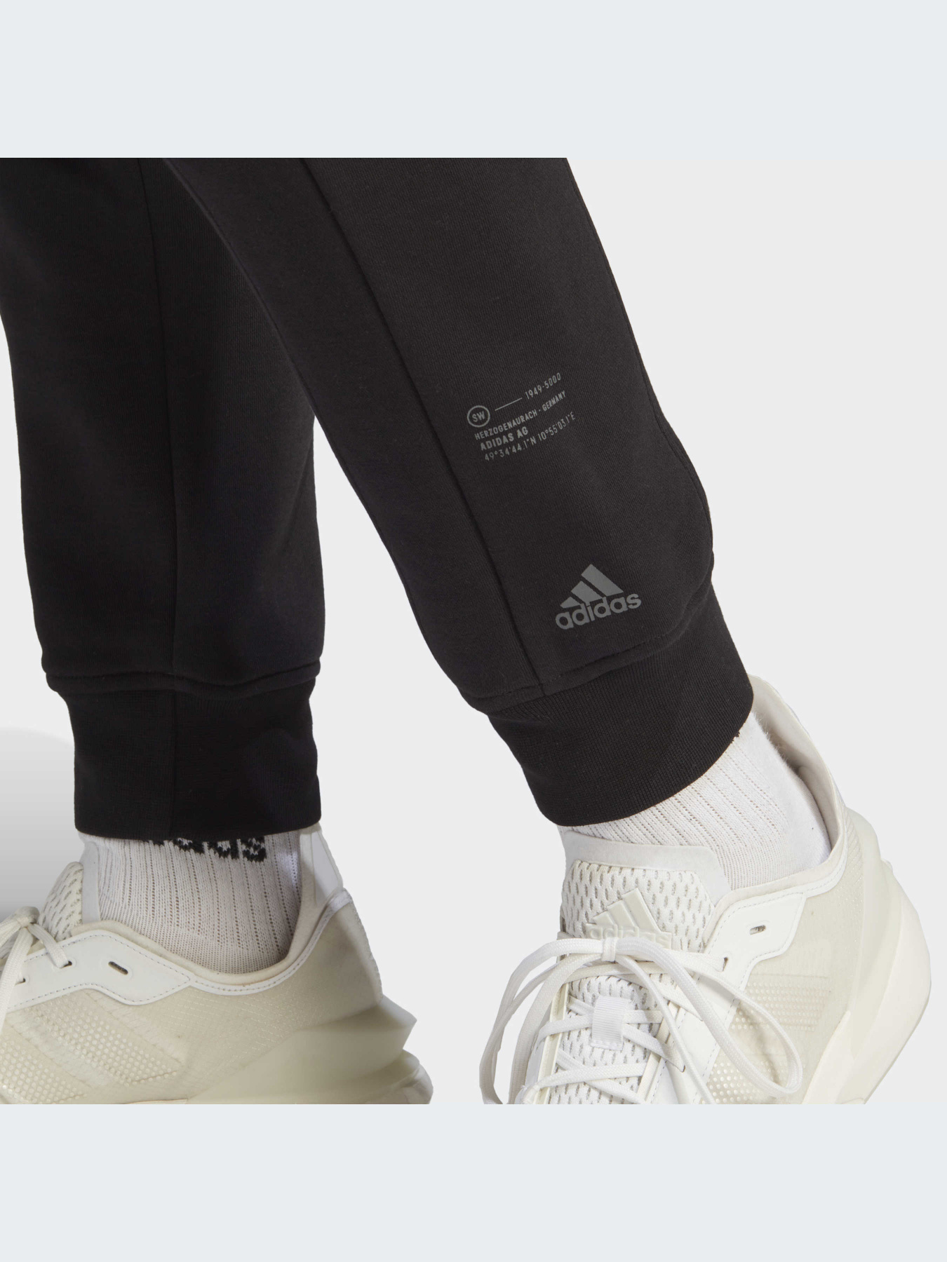 Брюки Adidas модель IC9745-KZ Фото