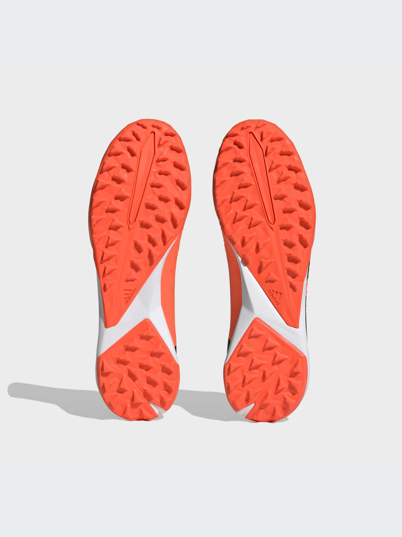 Кроссовки Adidas Predator модель GW4638-KZ Фото
