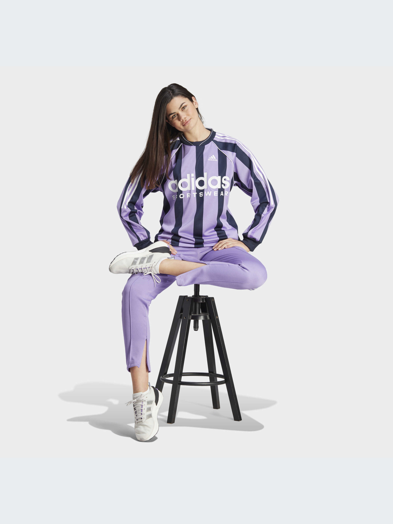 Худи и свитшоты Adidas модель IC6635-KZ Фото