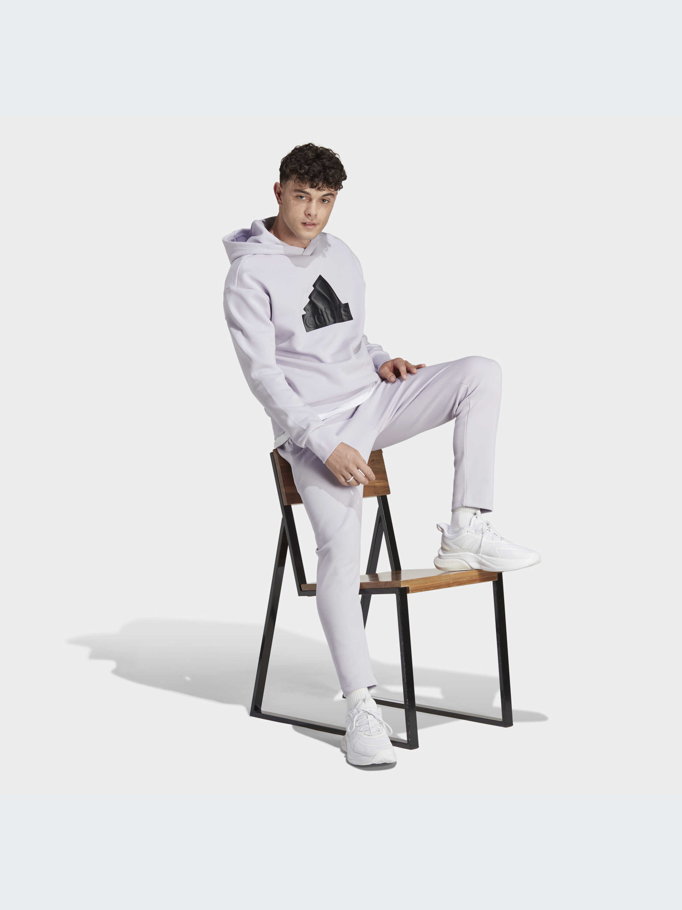 Худи и свитшоты Adidas модель HY3399-KZ Худи и свитшоты Adidas модель HY3399-KZ Фото