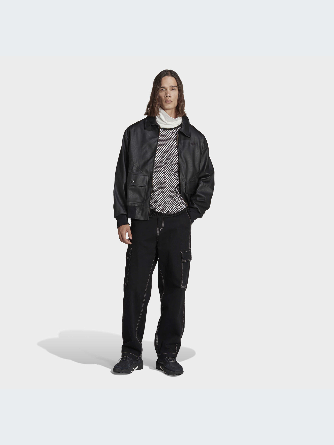 Куртки и дубленки Adidas Adicolor модель HR8936-KZ Фото