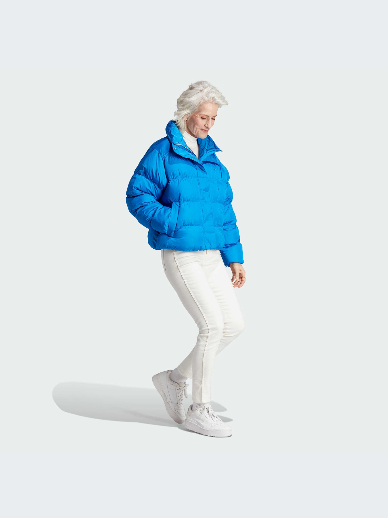 Куртки и дубленки Adidas модель IJ8234-KZ Фото