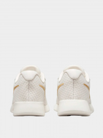 Кроссовки NIKE модель DV7786-006 Фото