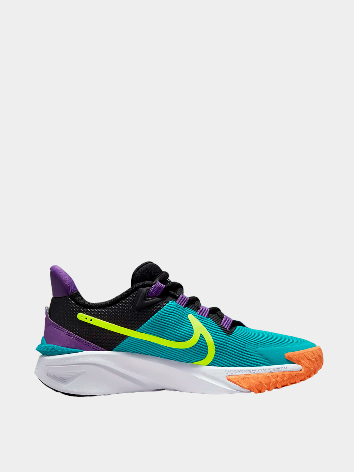 Кроссовки NIKE модель FJ1805-300 Фото