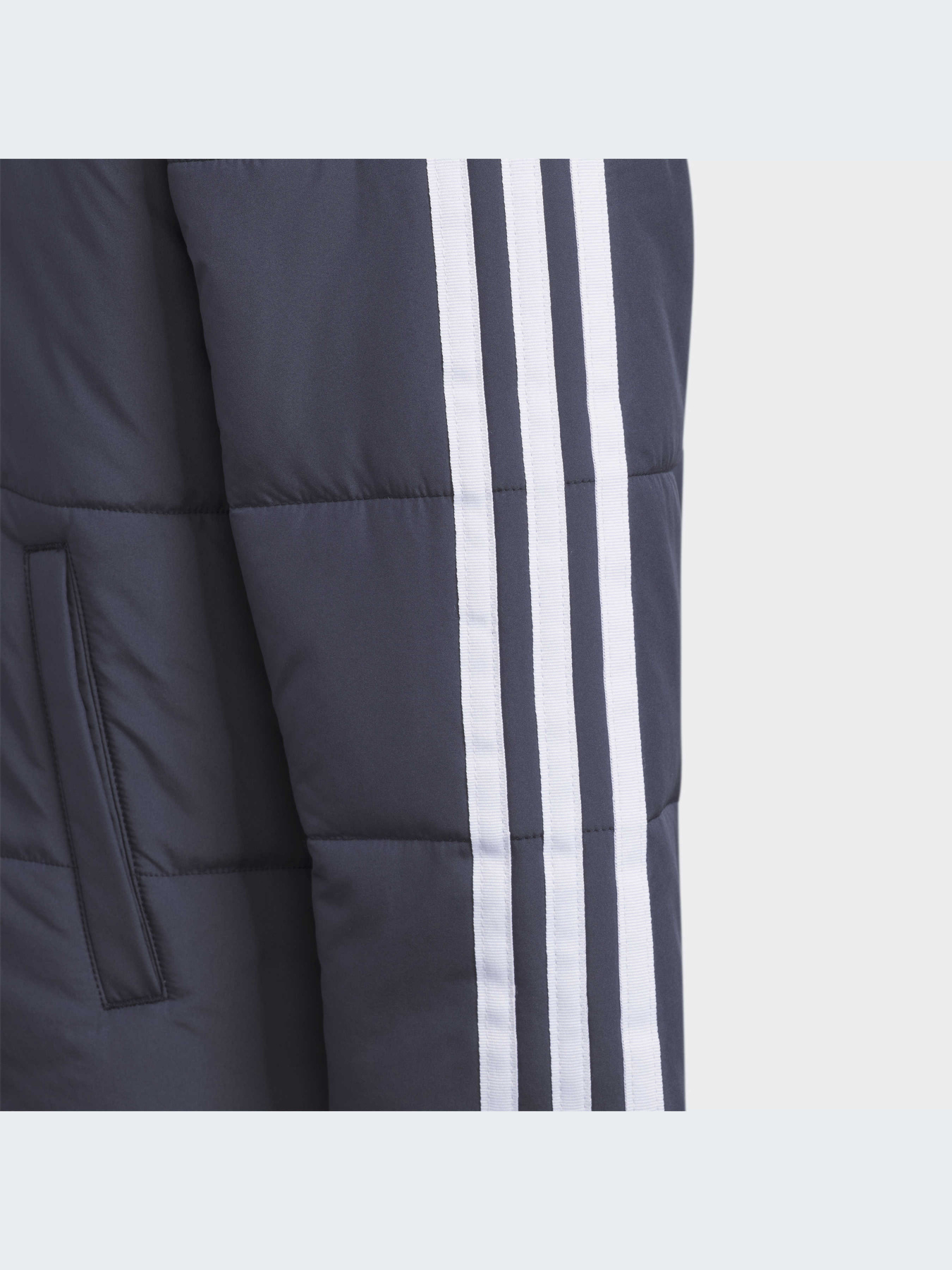 Куртки и дубленки Adidas модель IL6081-KZ Куртки и дубленки Adidas модель IL6081-KZ Фото
