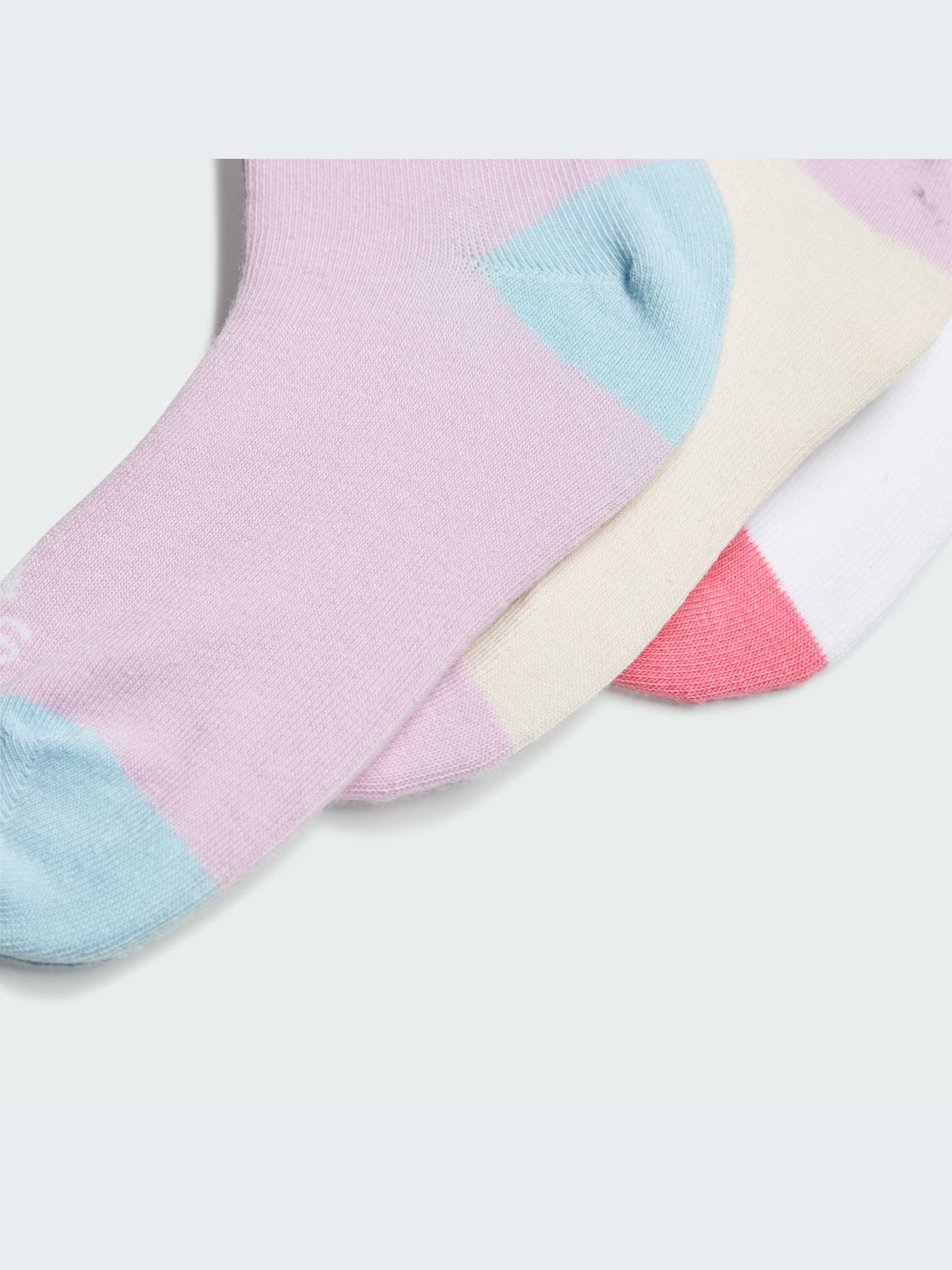 Носки и гольфы Adidas Graphics модель IJ8268-KZ Фото