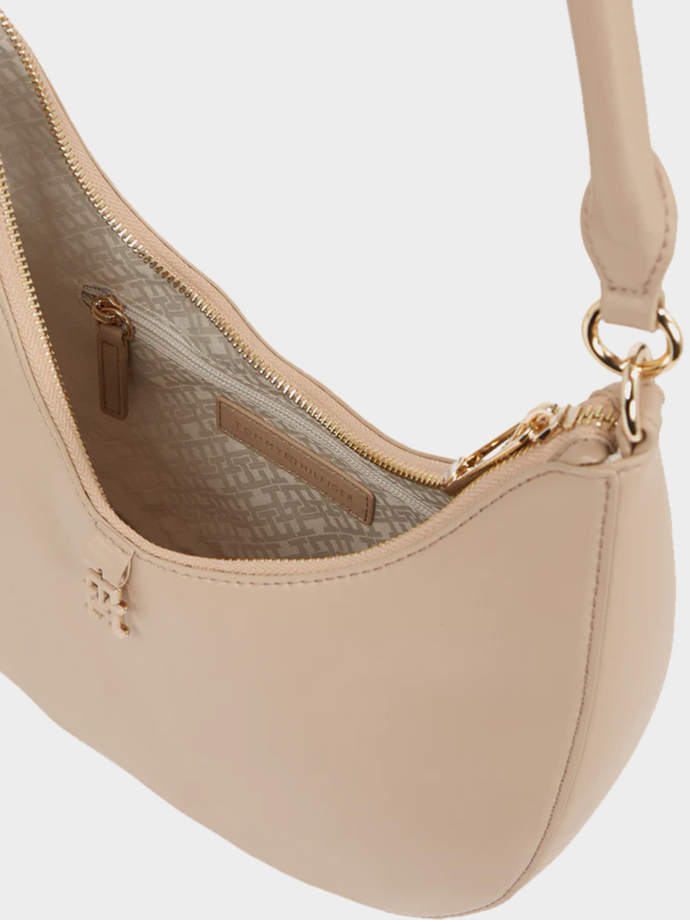 Сумки Tommy Hilfiger модель AW0AW15246-ABO Фото