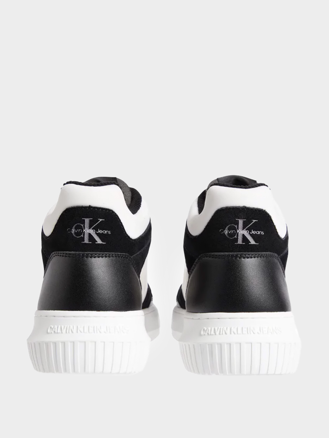 Кроссовки Calvin Klein модель YM0YM00779-00W Фото