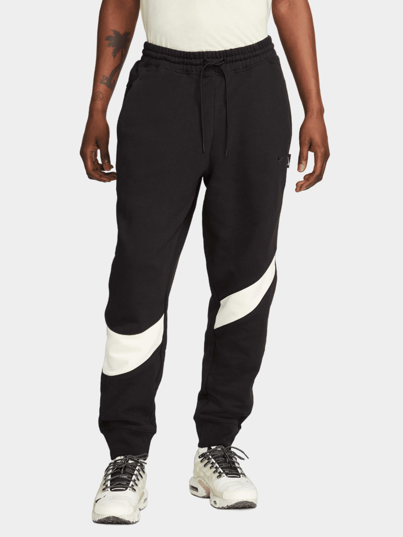 Брюки NIKE модель DX0564-013 Фото
