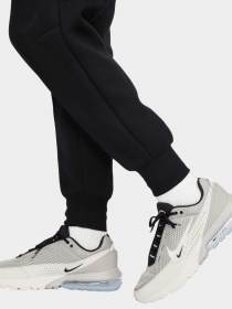 Брюки NIKE модель FB8330-010 Фото