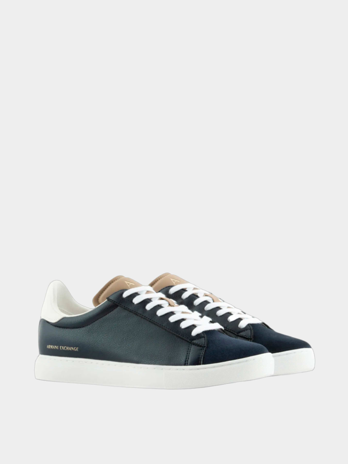 Кеды Armani Exchange модель XUX001-XV759-T398 Фото