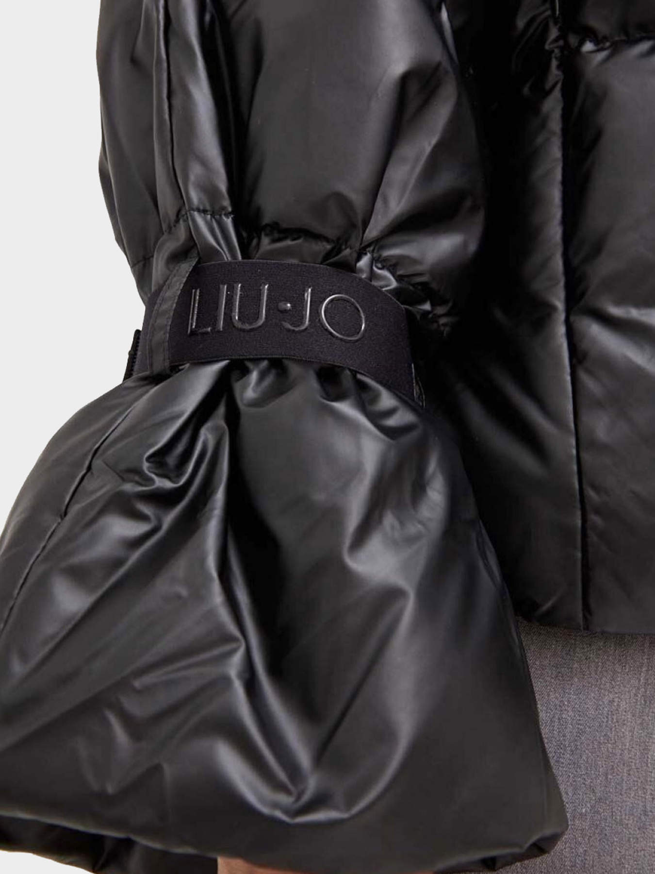 Куртки и дубленки Liu Jo модель TF3140 T3584 22222 Фото