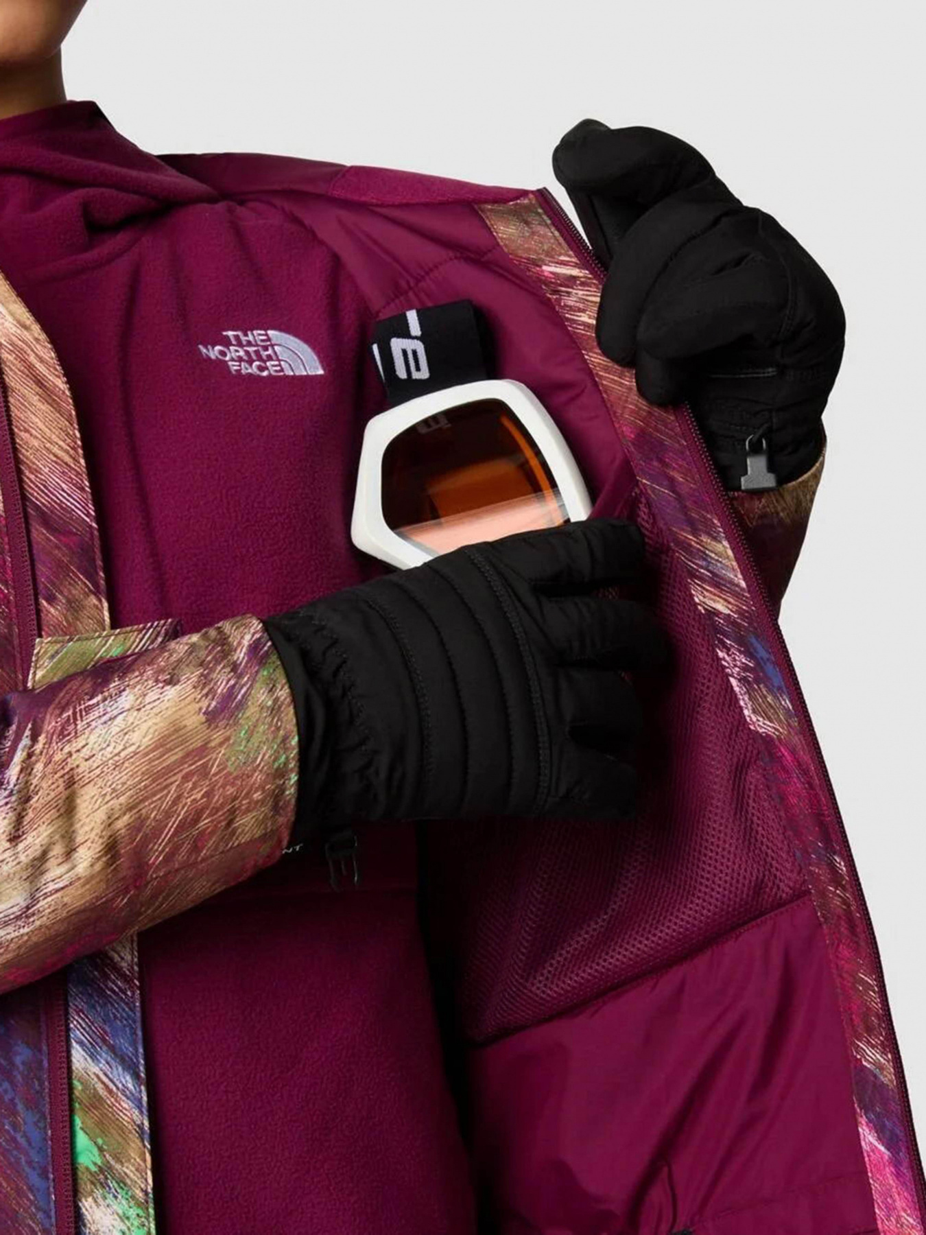 Куртки и дубленки The North Face модель NF0A82Y6OME1 Фото
