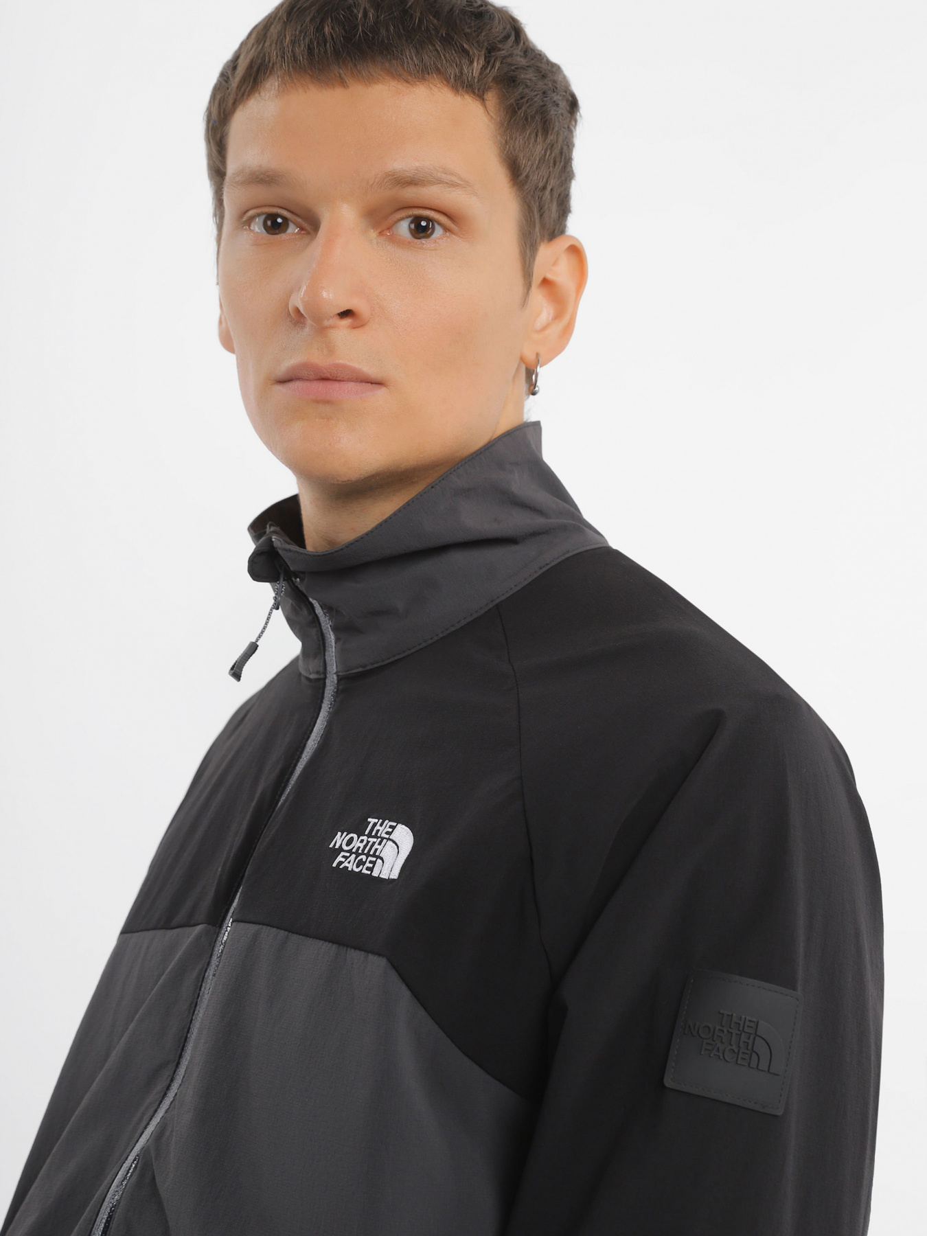 Куртки и дубленки The North Face модель NF0A852SMN81 Фото