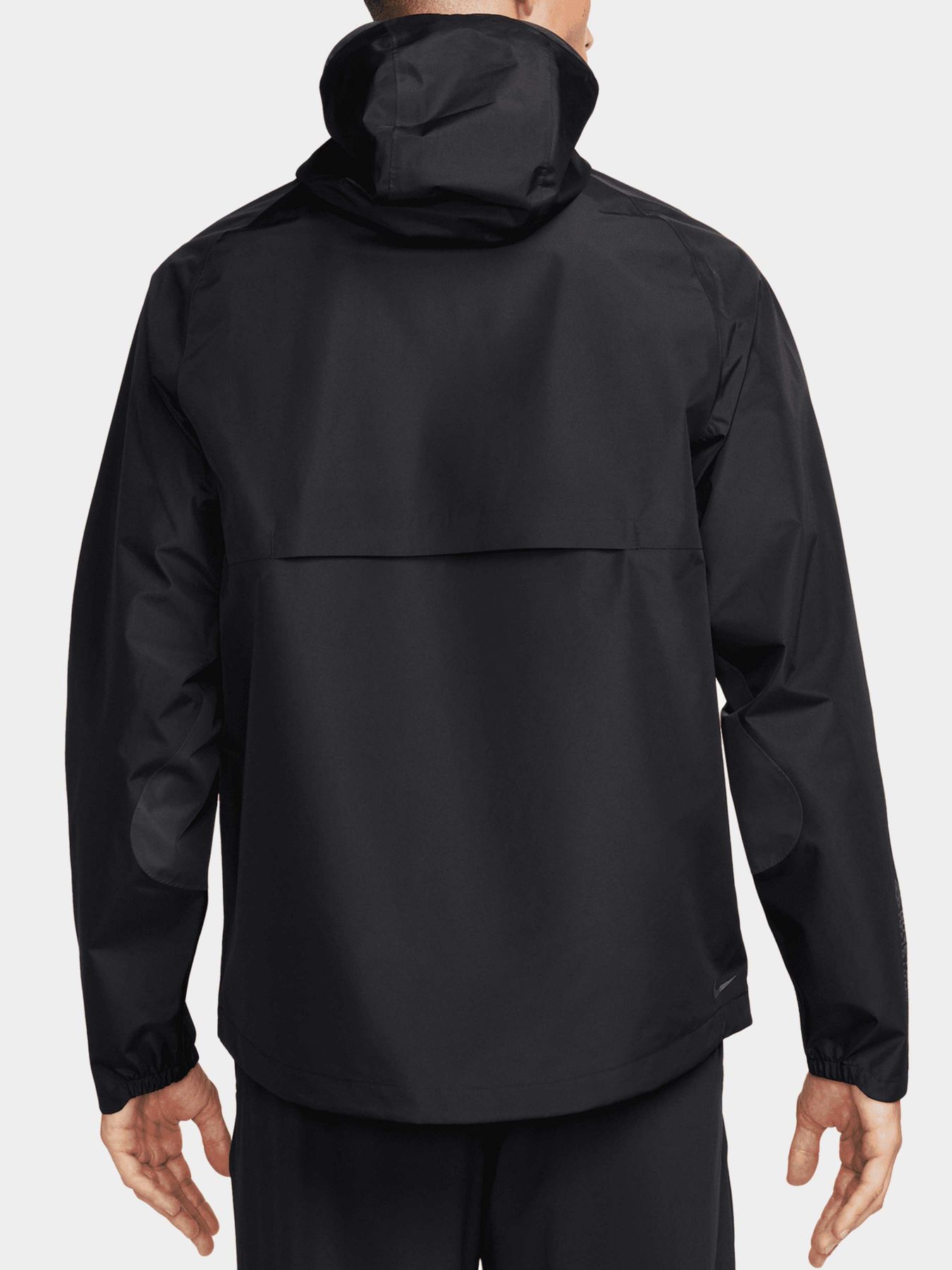 Куртки и дубленки NIKE модель FB7532-010 Фото