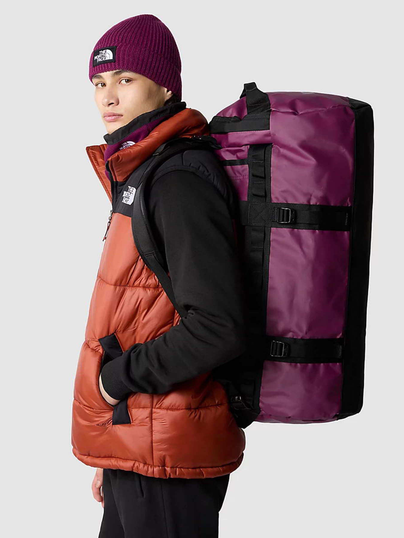 Дорожные сумки и чемоданы The North Face модель NF0A52SAKK91 Фото
