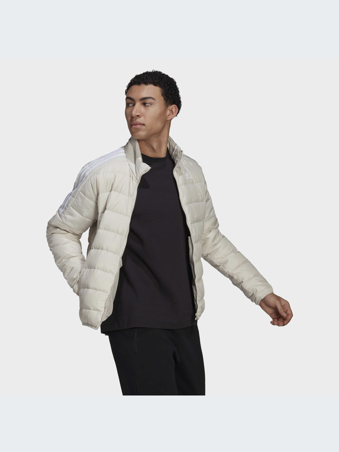 Куртки и дубленки Adidas модель HK4647-KZ Фото