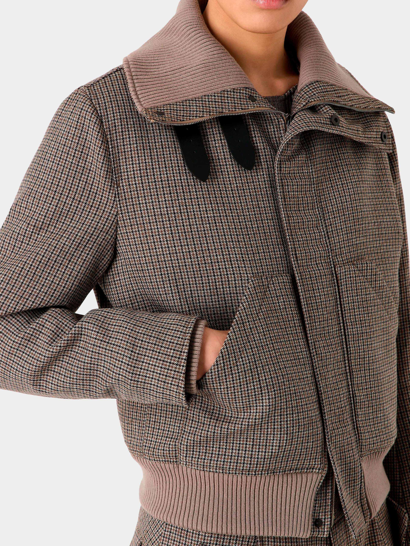 Куртки и дубленки Emporio Armani модель H41R40-E1204-445 Фото
