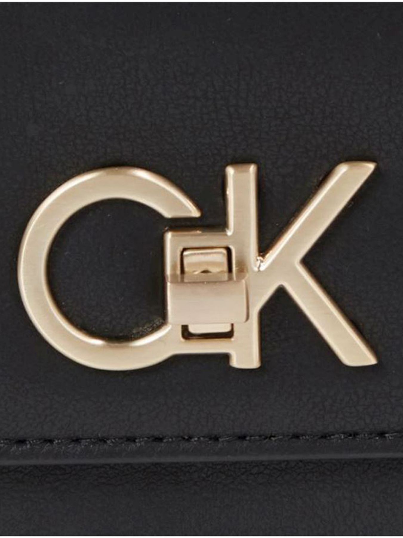 Сумки Calvin Klein модель K60K611084-BAX Фото