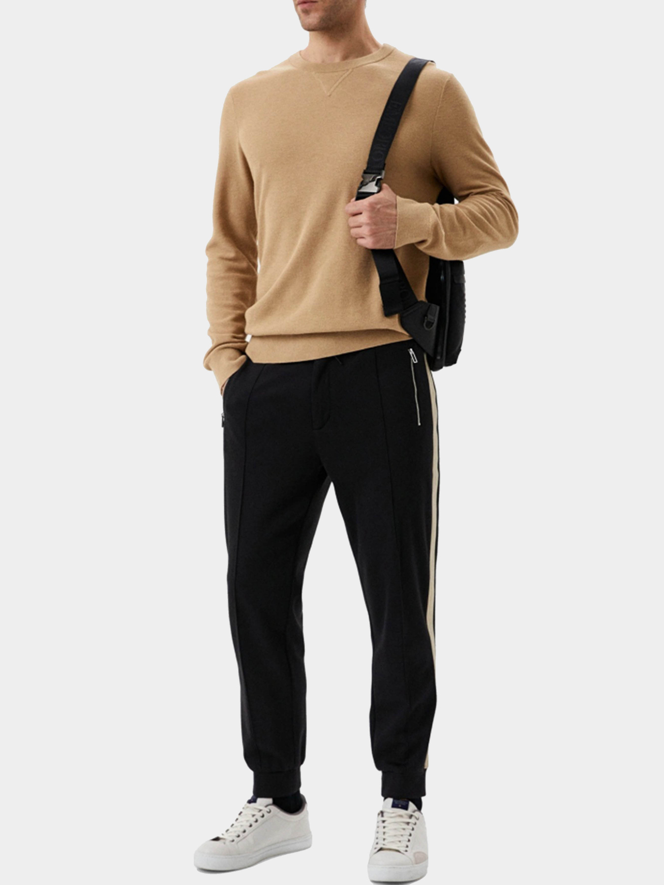 Брюки Emporio Armani модель 6L1P90-1JRHZ-0999 Фото