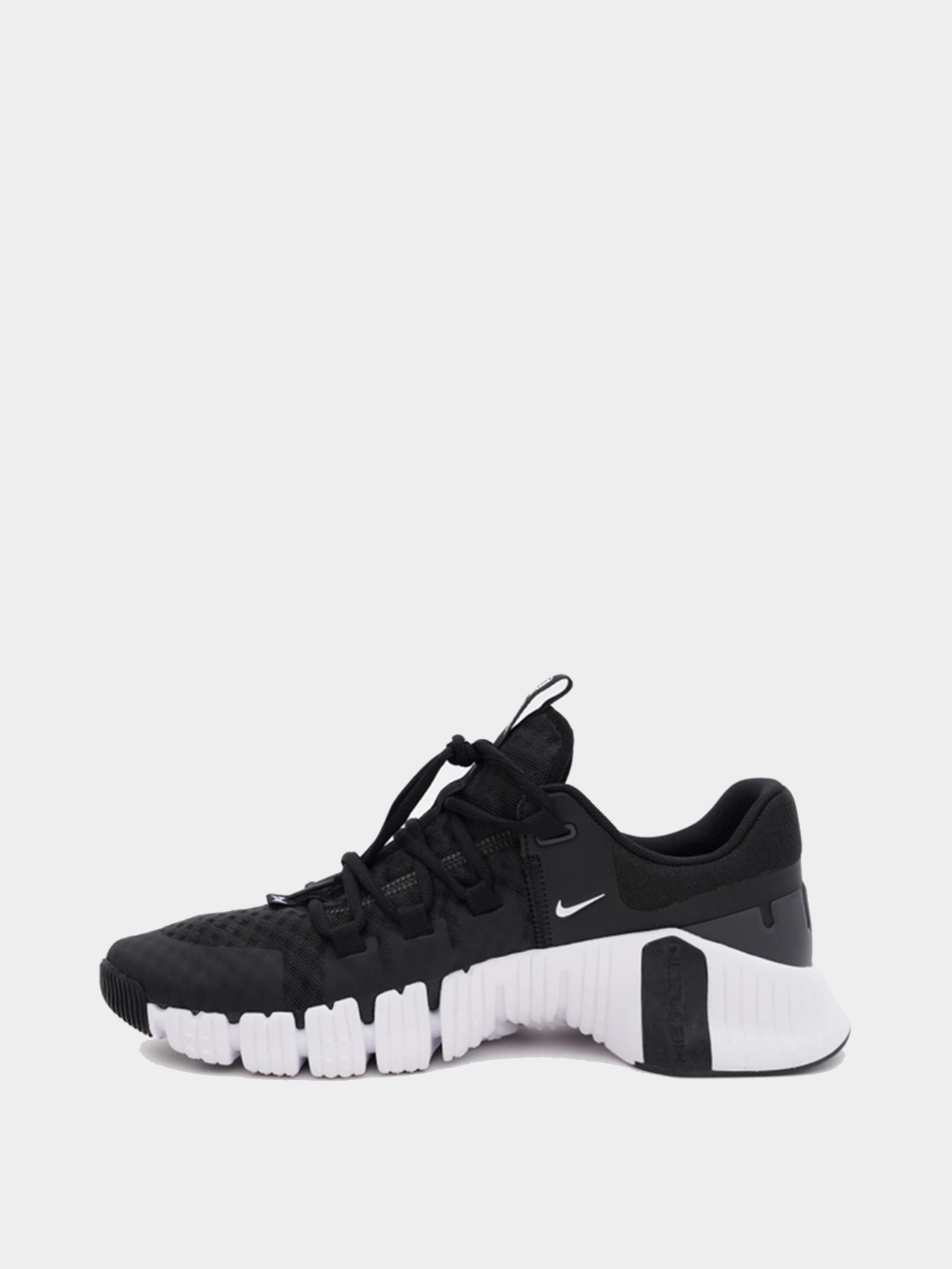 Кроссовки NIKE модель DV3949-001 Фото