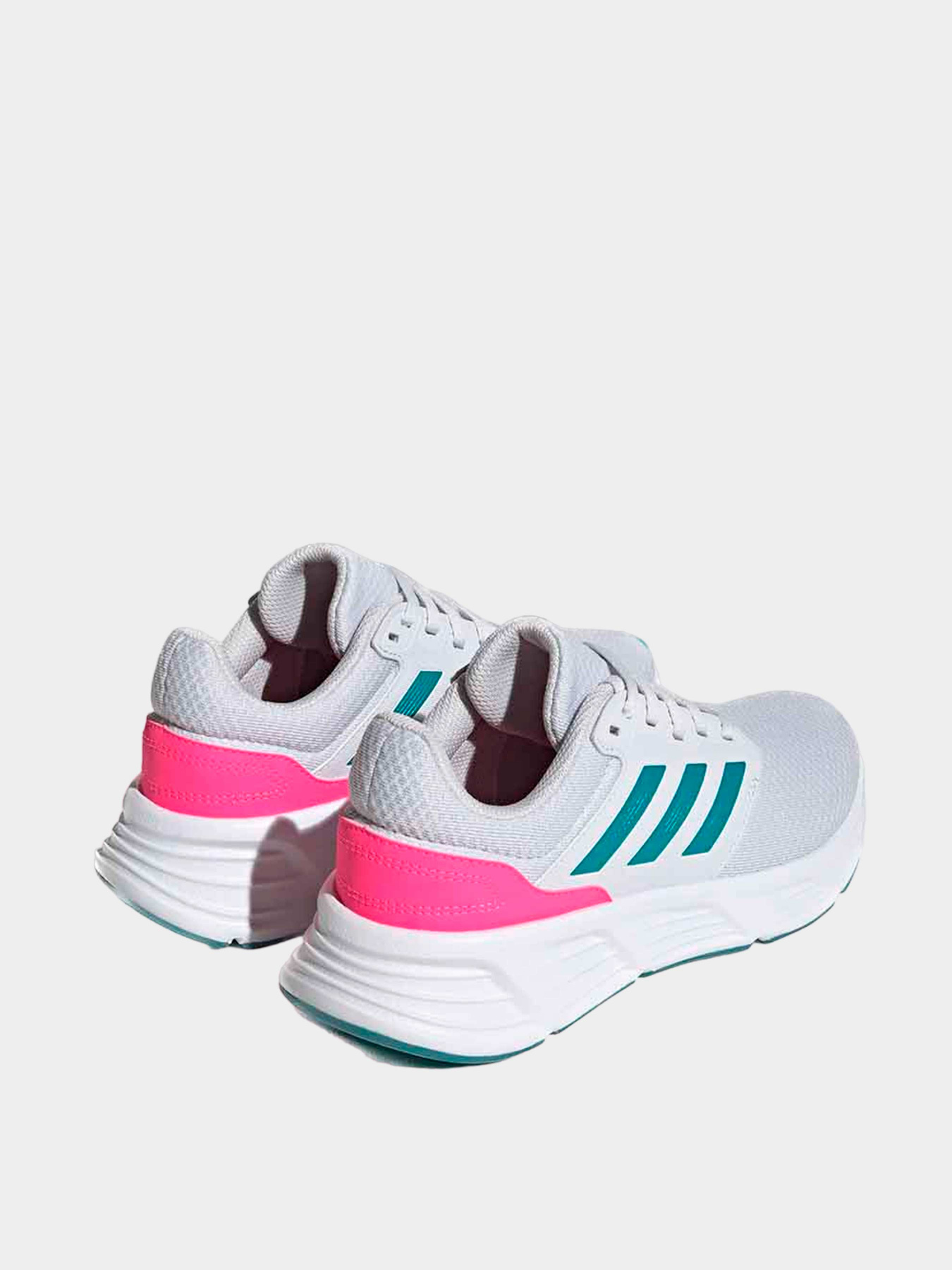 Кроссовки Adidas модель IE1989 Фото
