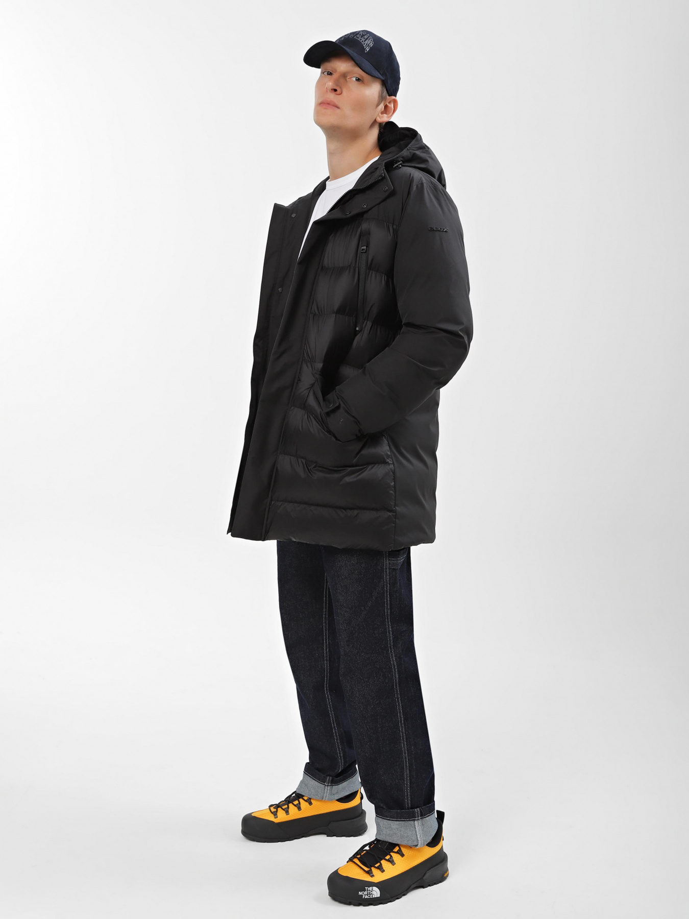 Куртки и дубленки Geox модель M3628K-TC175-F0284 Фото