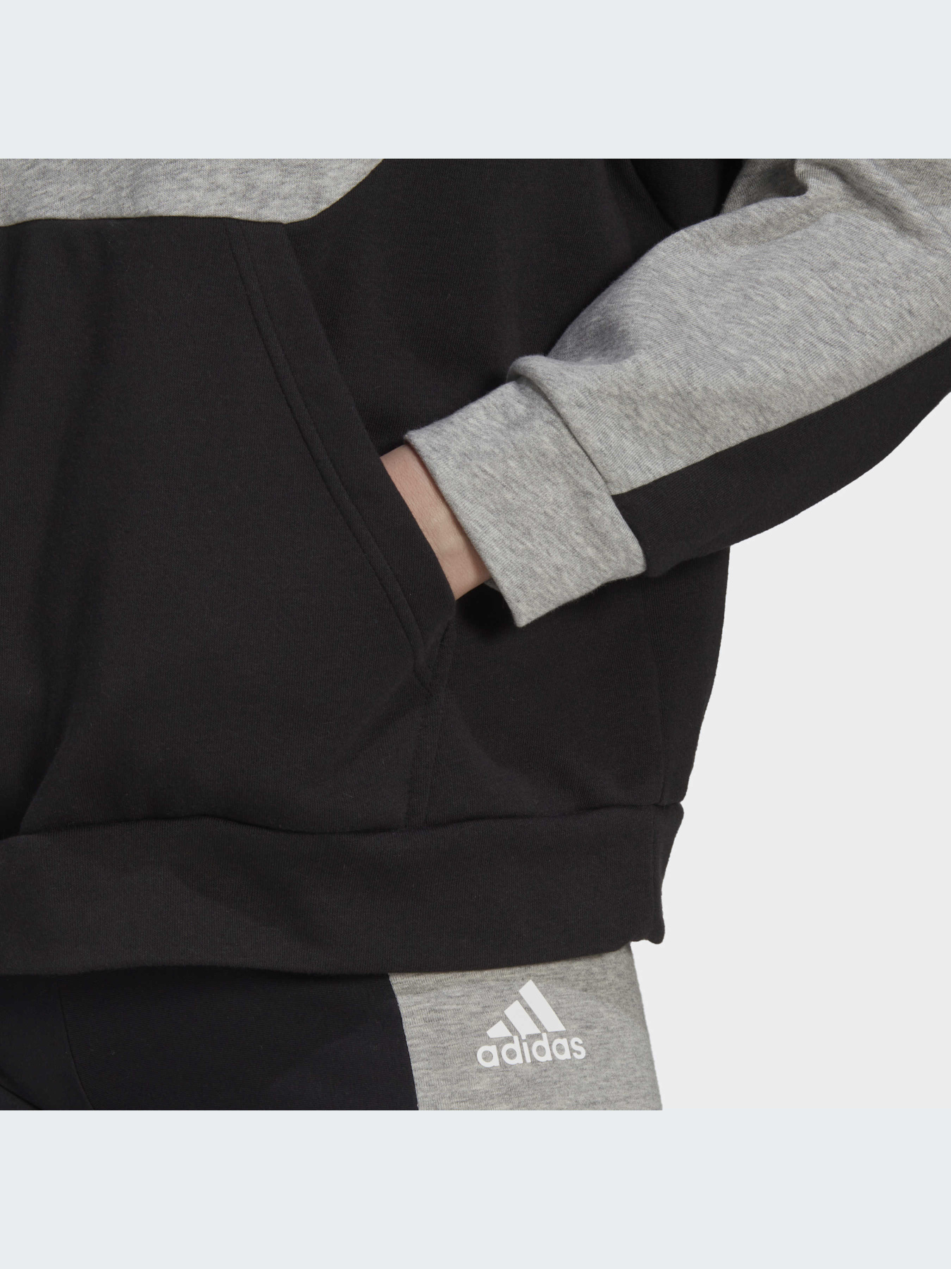 Костюмы Adidas модель HK0458-KZ Фото