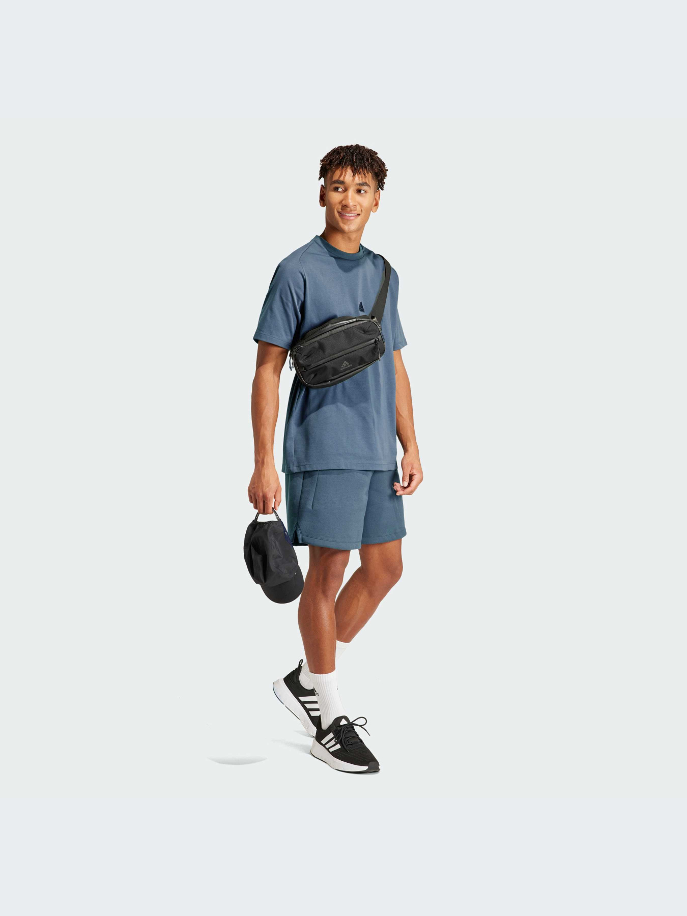 Шорты Adidas ZNE модель IS8359-KZ Фото