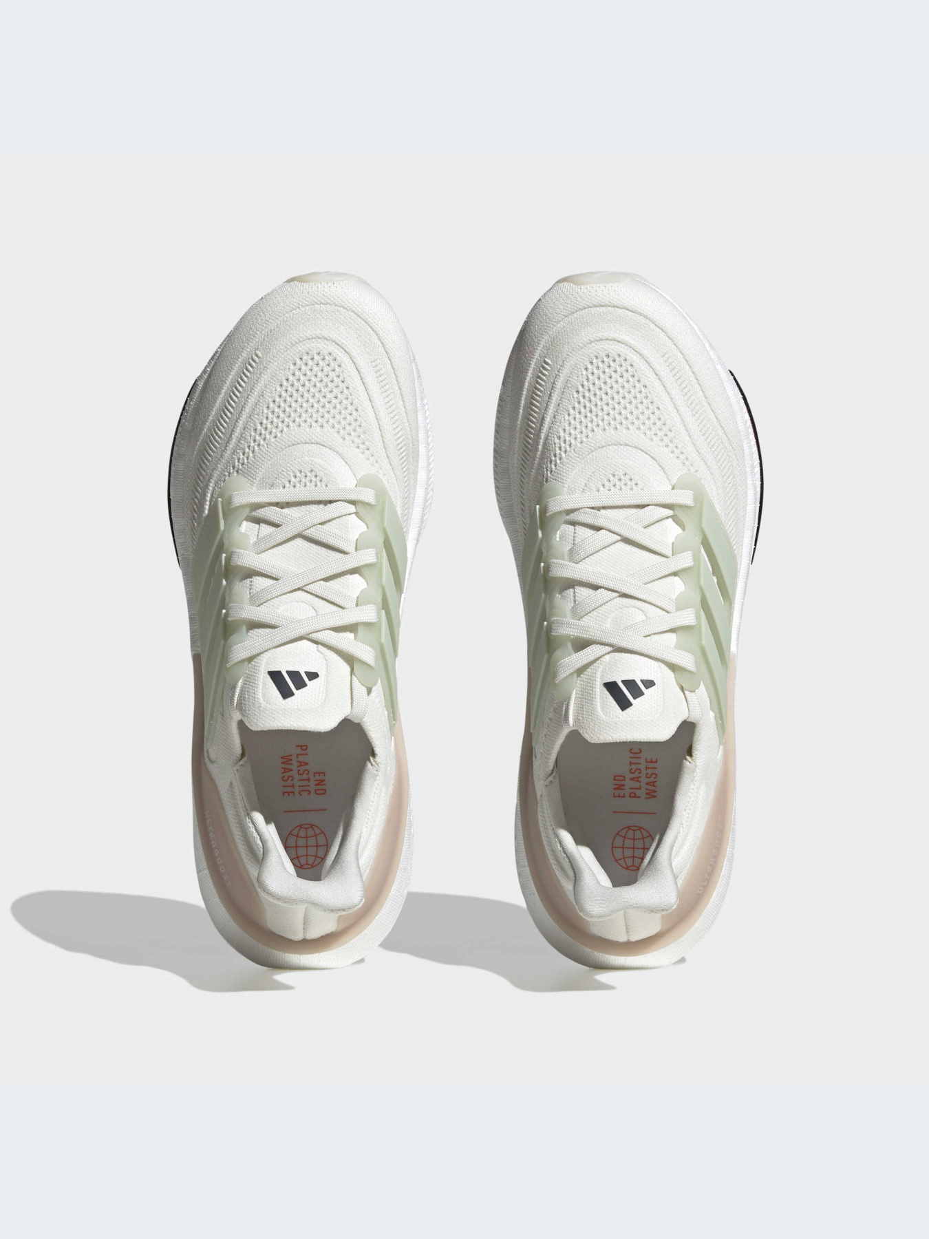 Кроссовки Adidas Ultraboost модель HQ6338-KZ Фото
