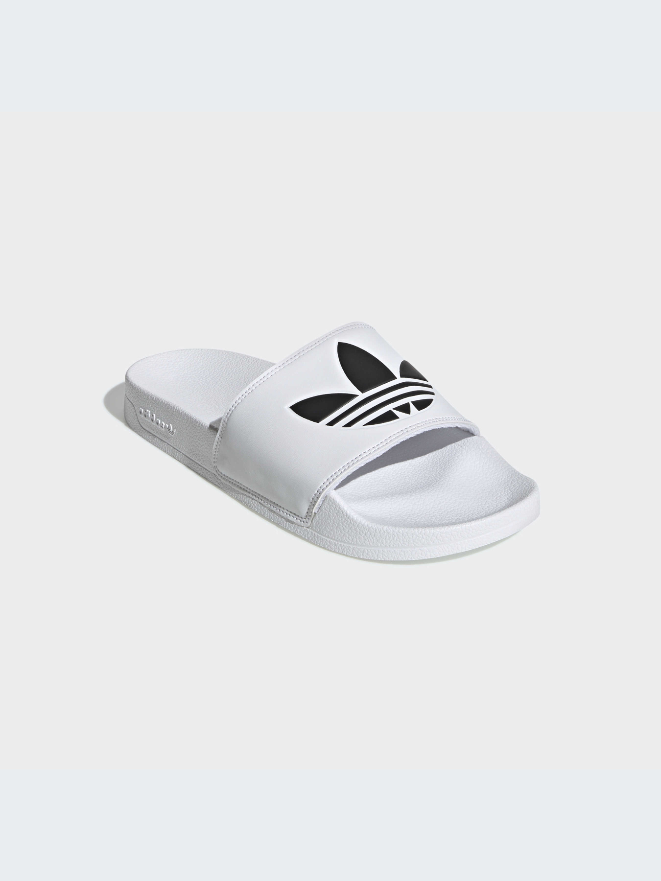 Шлёпанцы Adidas Adilette модель FU8297-KZ Шлёпанцы Adidas Adilette модель FU8297-KZ Фото