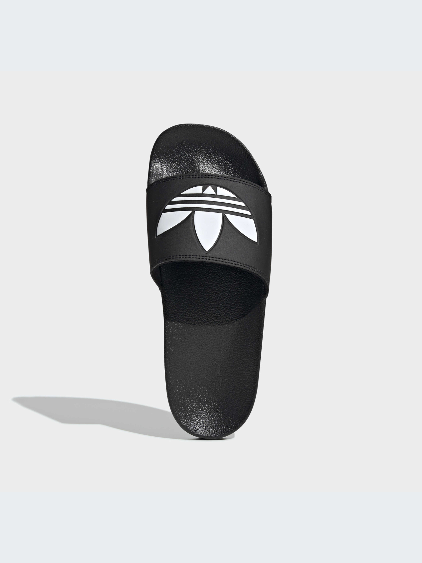 Шлёпанцы Adidas Adilette модель FU8298-KZ Шлёпанцы Adidas Adilette модель FU8298-KZ Фото