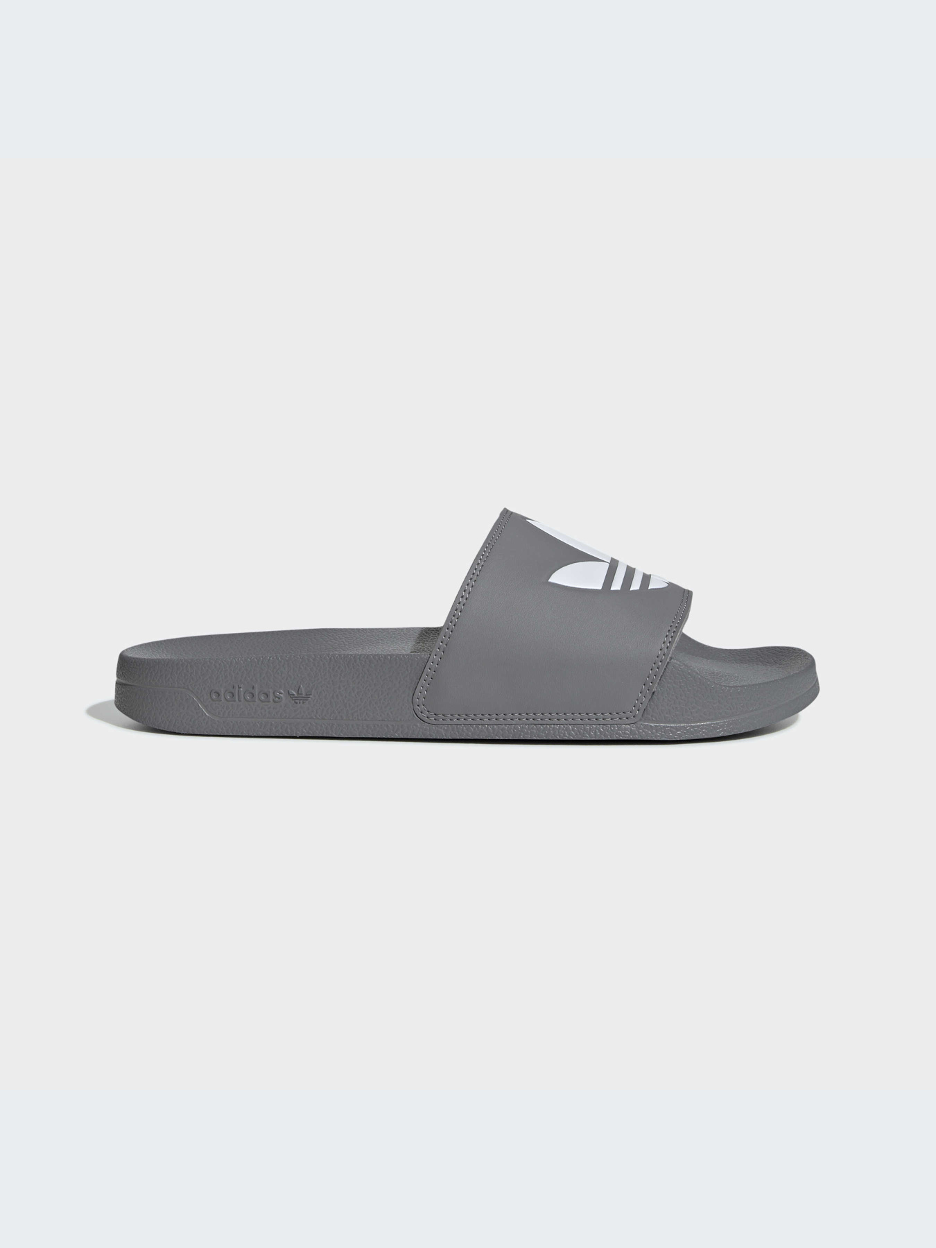 Шлёпанцы Adidas Adilette модель FU7592-KZ Шлёпанцы Adidas Adilette модель FU7592-KZ Фото