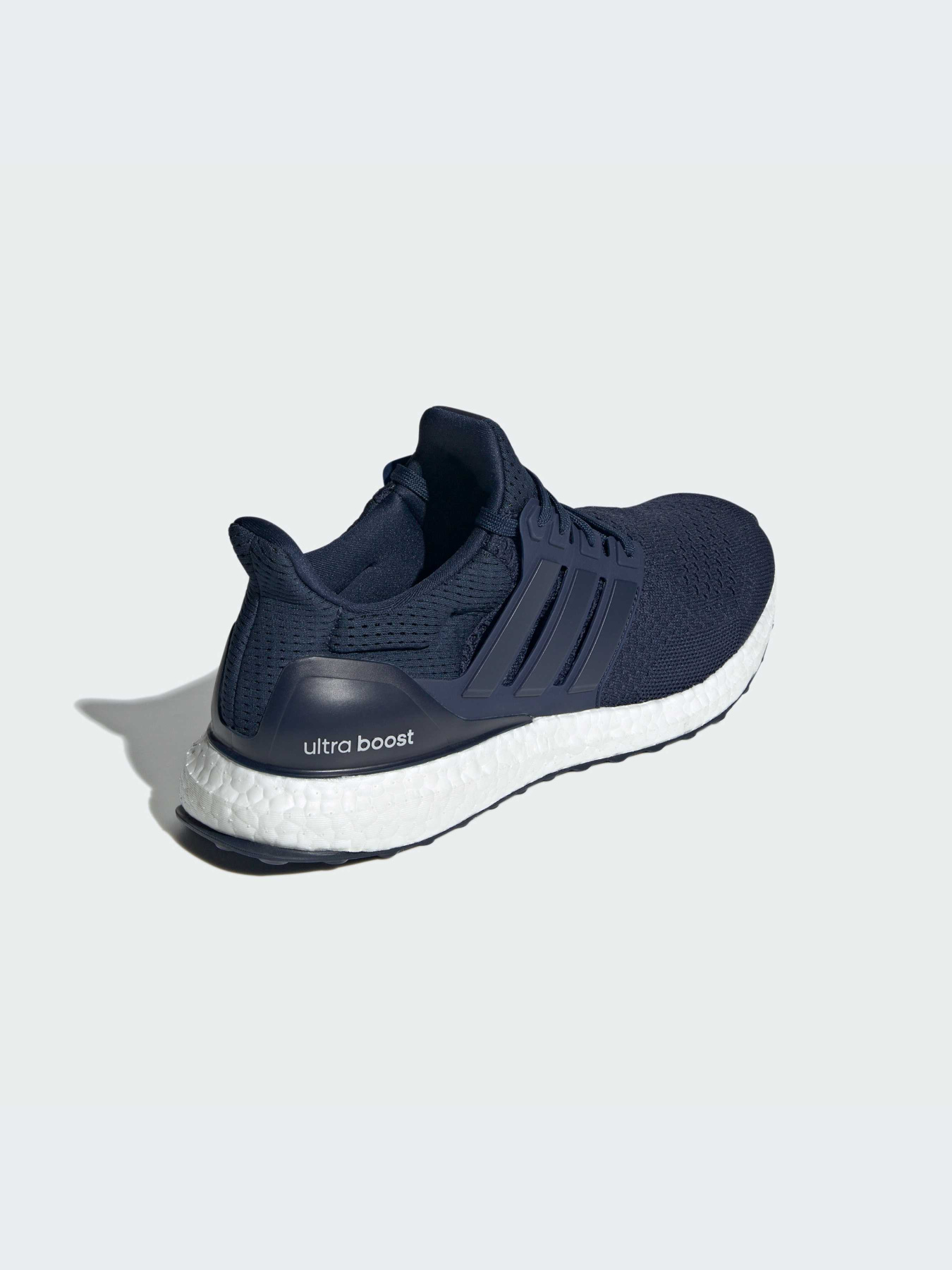 Кроссовки Adidas Ultraboost модель ID5935-KZ Фото