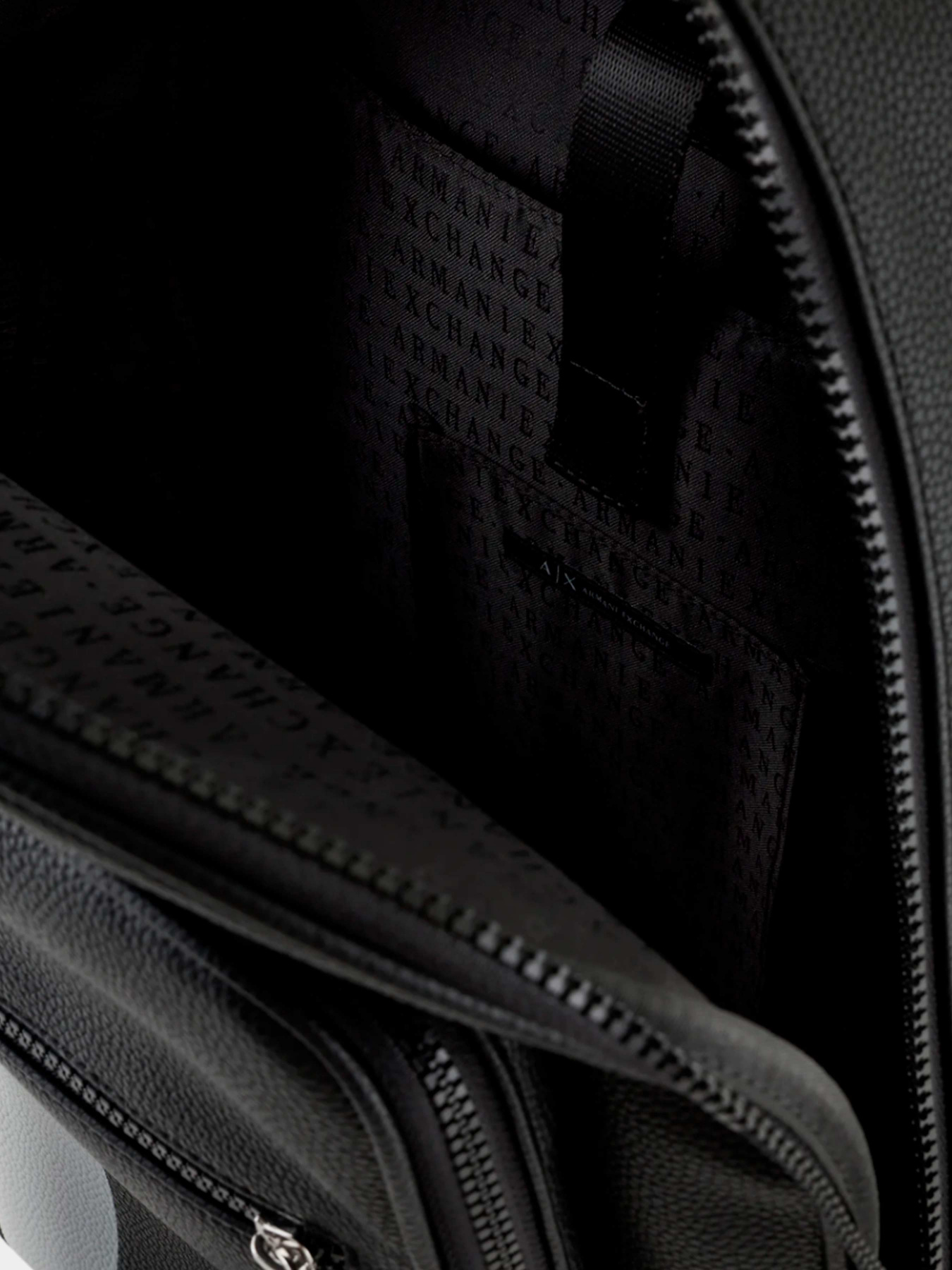 Рюкзаки Armani Exchange модель 952600-4R818-00020 Фото