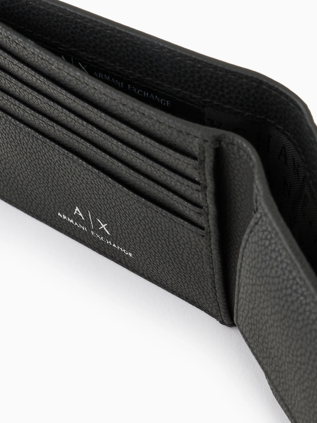 Кошельки Armani Exchange модель 958535-3F892-00020 Фото