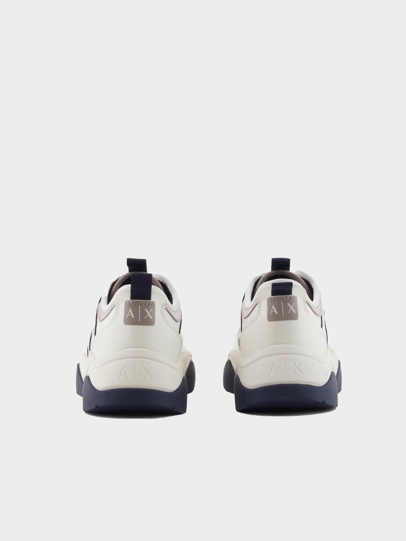 Кроссовки Armani Exchange модель XDX039-XV311-S777 Фото
