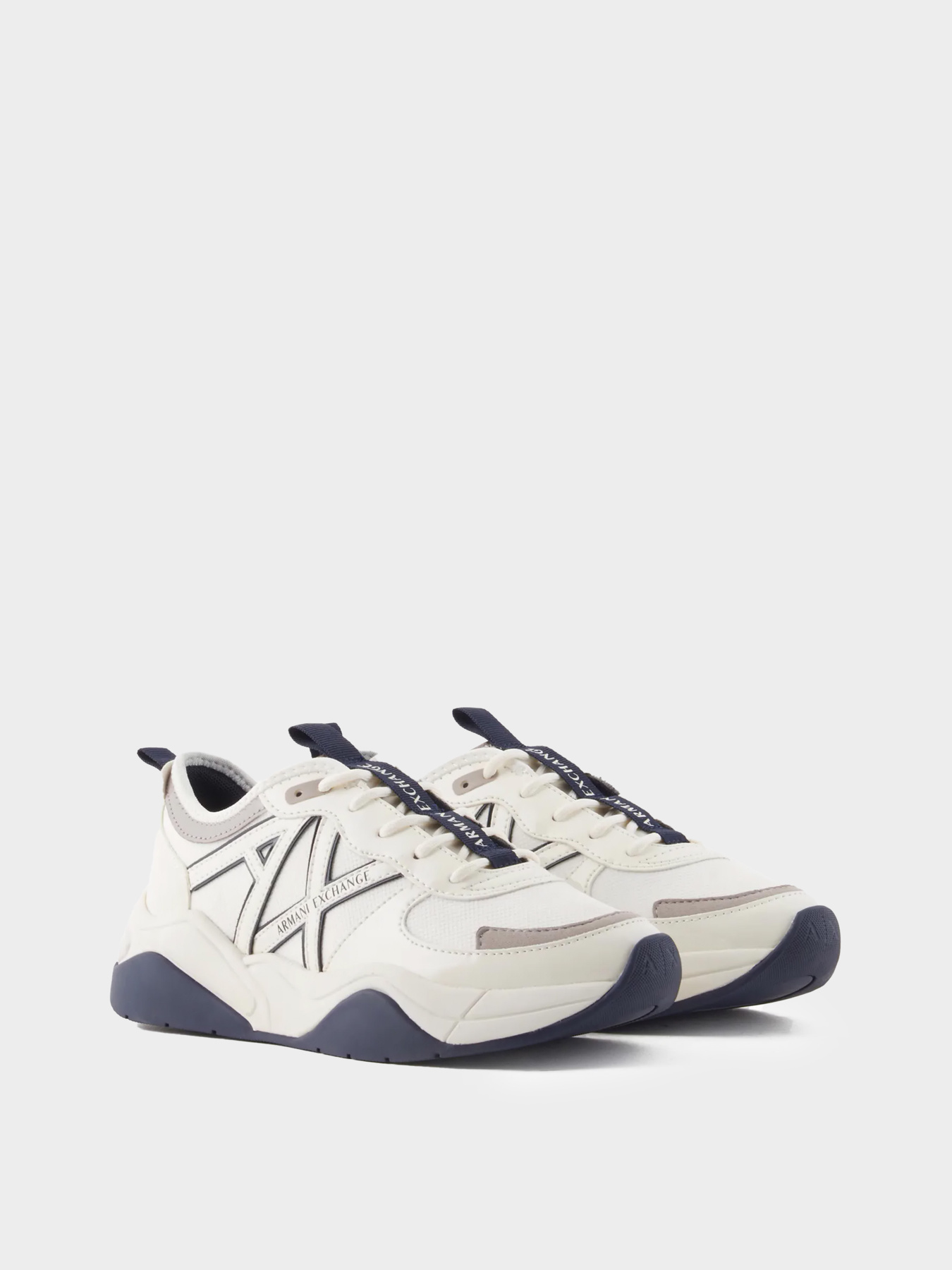 Кроссовки Armani Exchange модель XDX039-XV311-S777 Фото