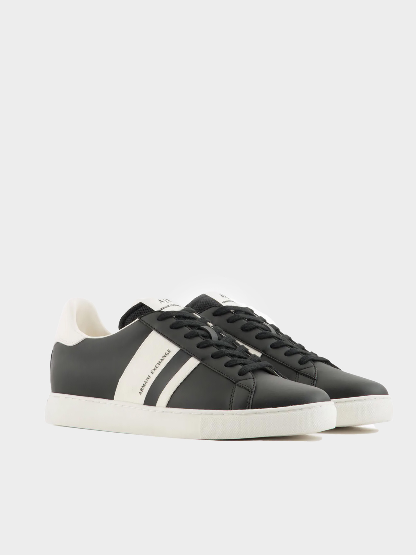 Кеды Armani Exchange модель XUX173-XV666-N814 Фото