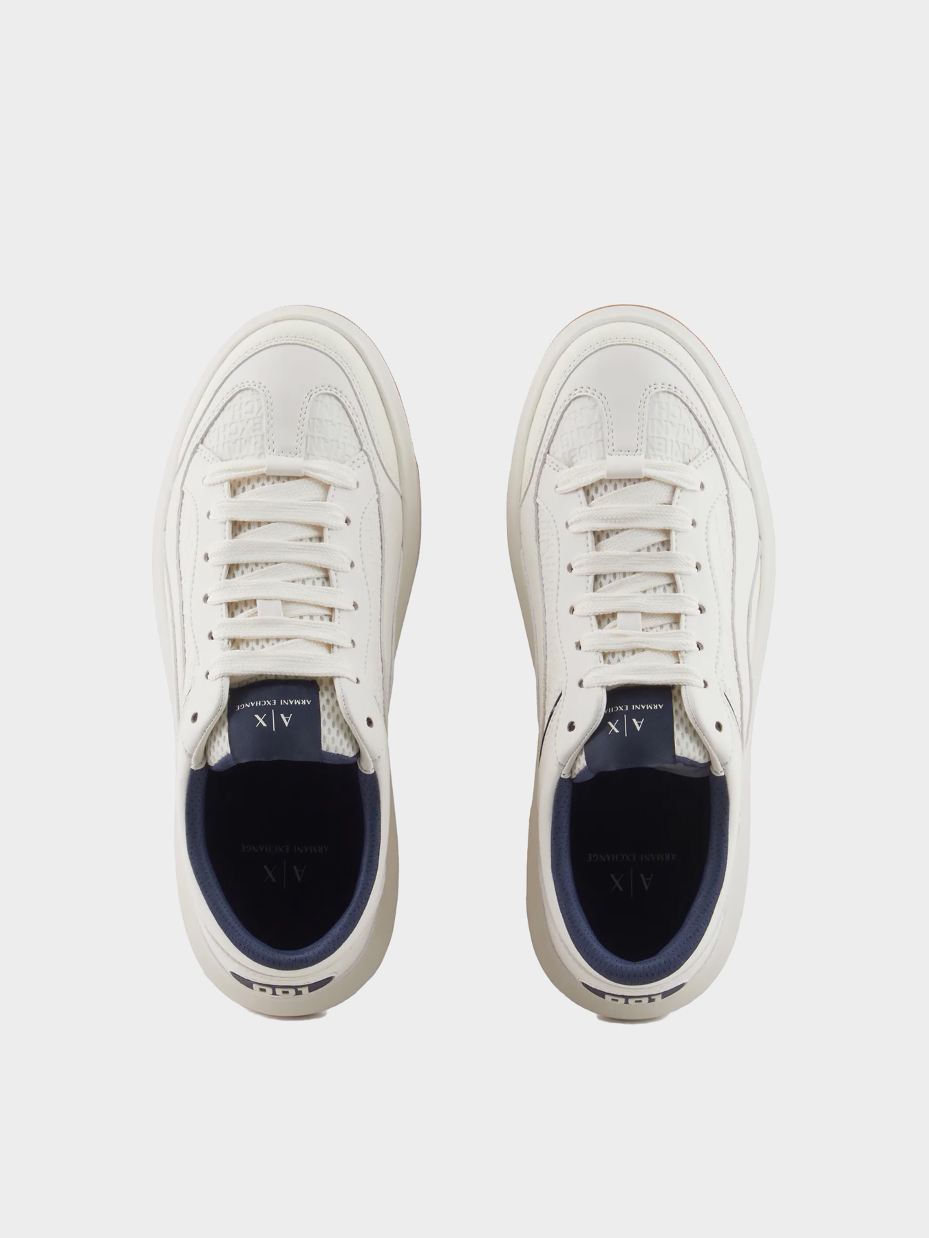 Кроссовки Armani Exchange модель XUX193-XV792-N481 Фото
