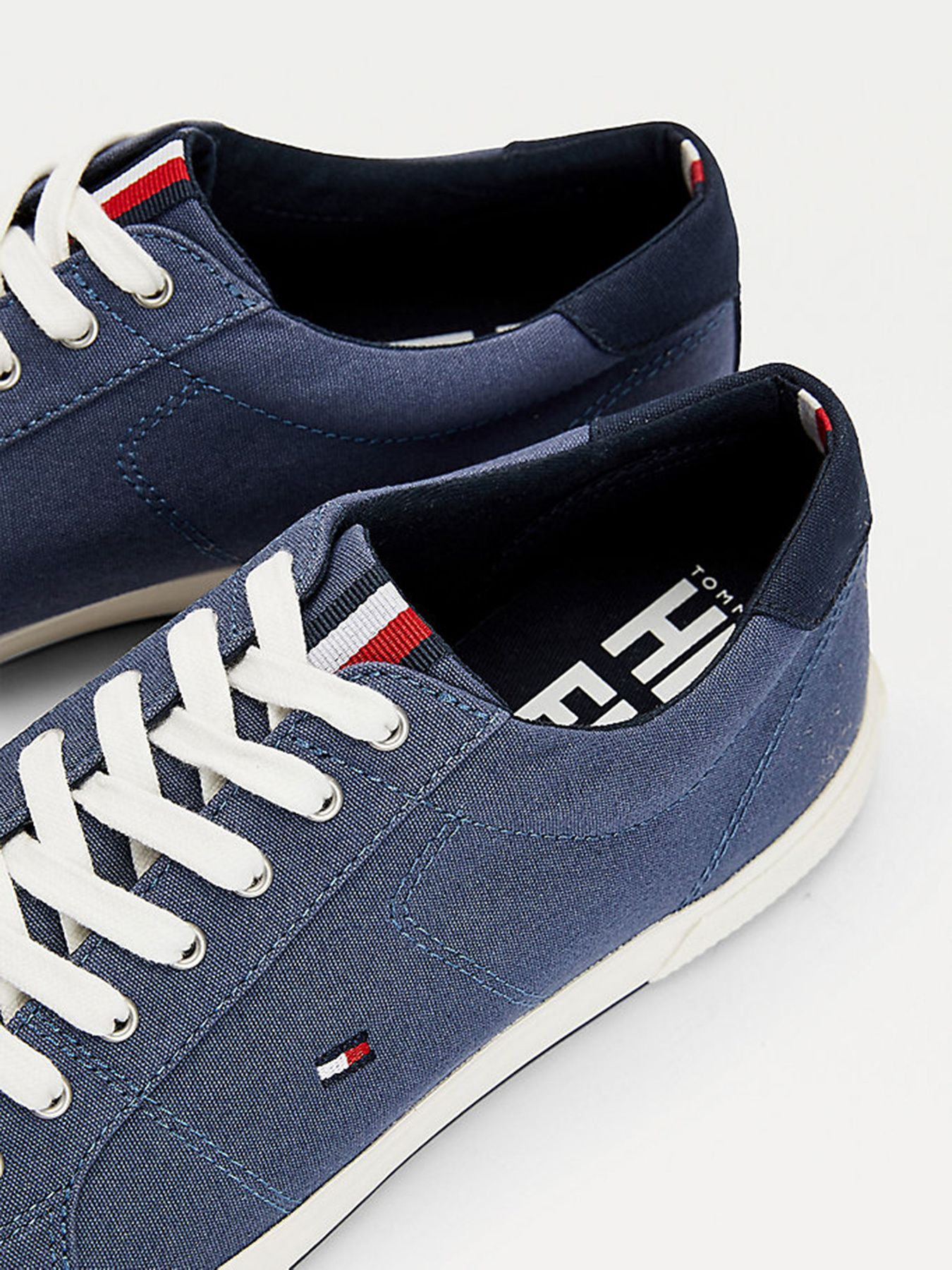 Кеды Tommy Hilfiger модель FM0FM01536-C9T Фото