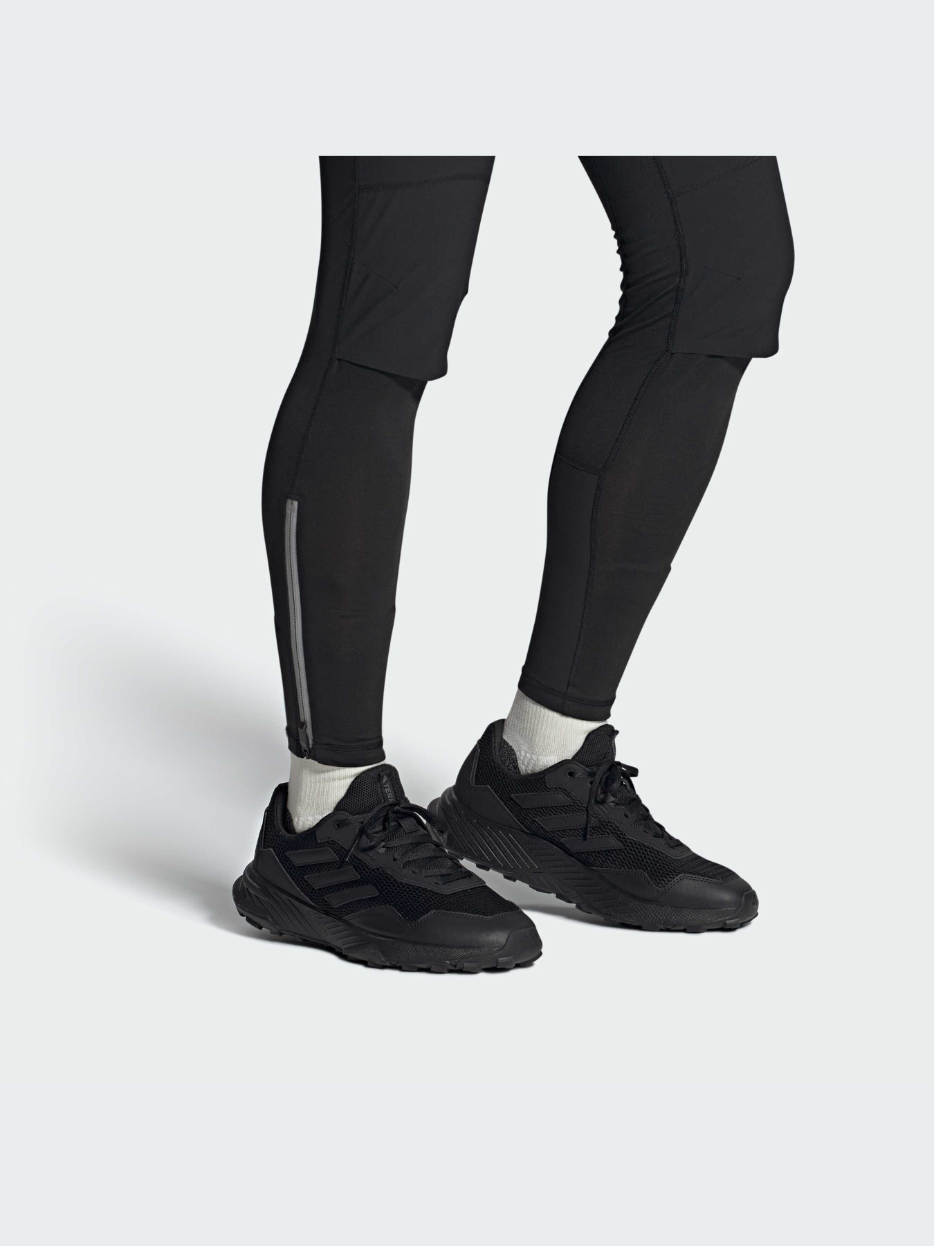 Кроссовки Adidas модель IE5906-KZ Фото