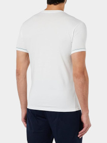 Футболки и поло Emporio Armani модель 111971-3F525-00010 Фото